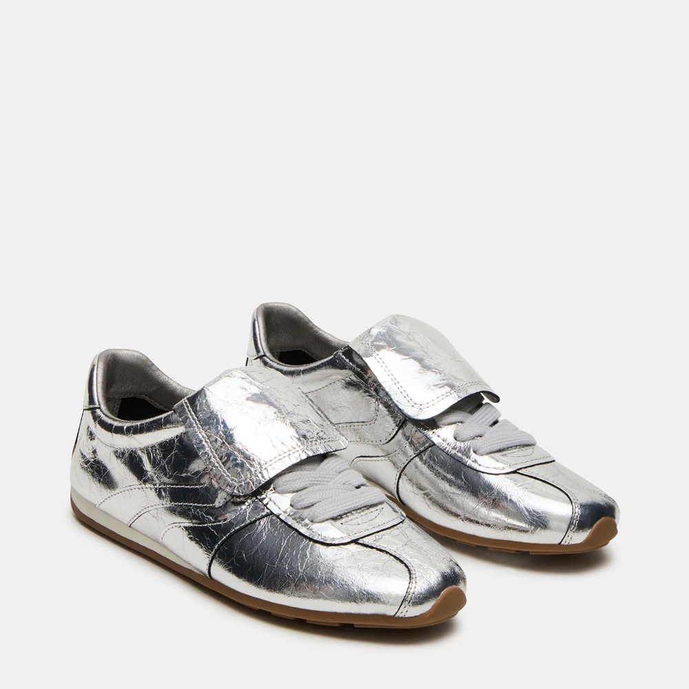 STEVE MADDEN MOBILITY SILVER LEATHER SNEAKERS
